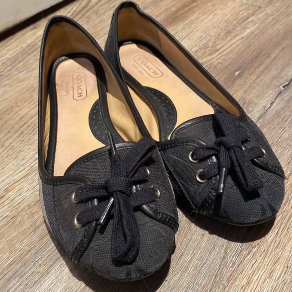 Womens Coach Flats. - Picture 1 of 3